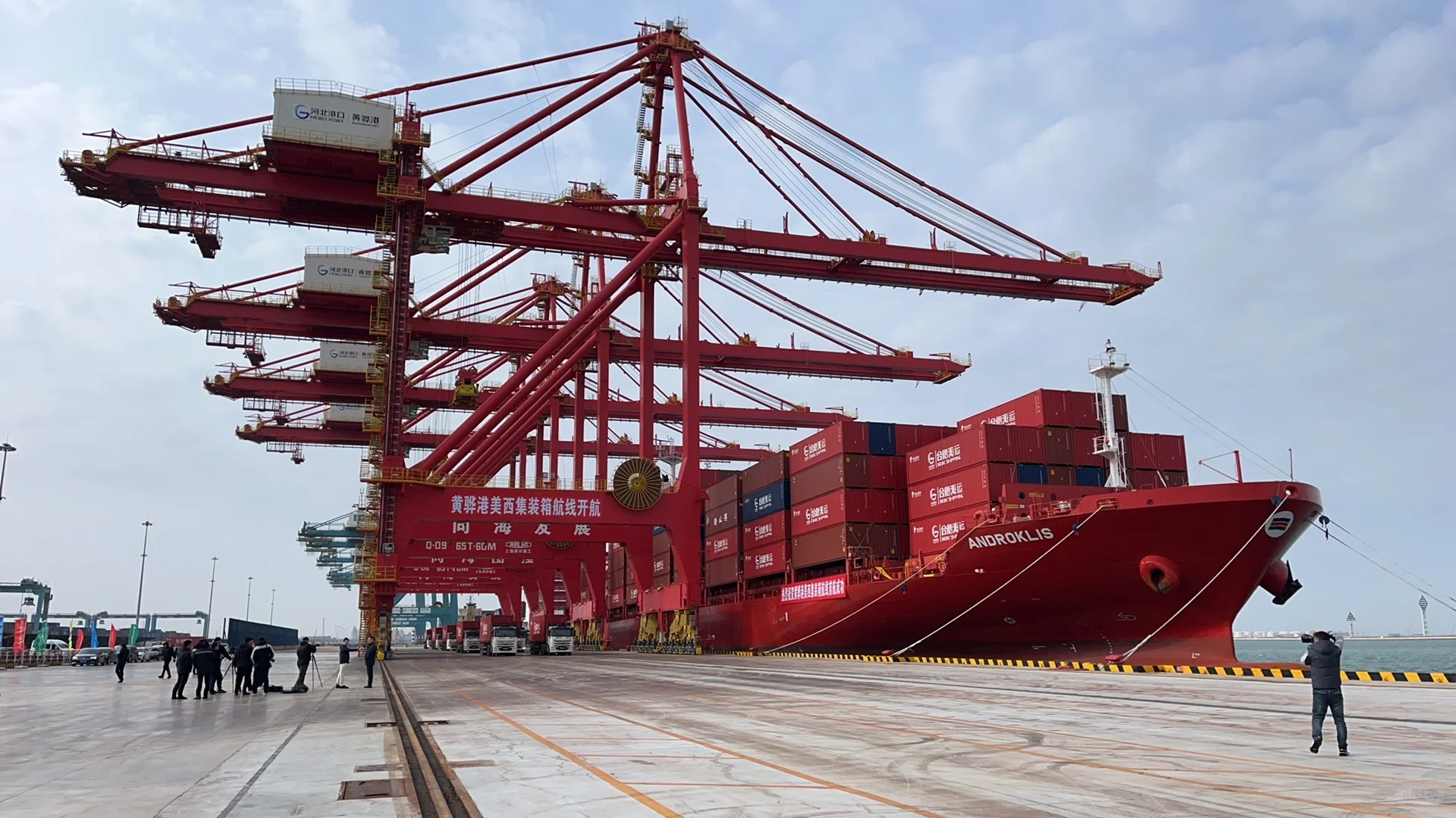 内贸集装箱海运费为何频仍波动？？？？？三个焦点缘故原由解读